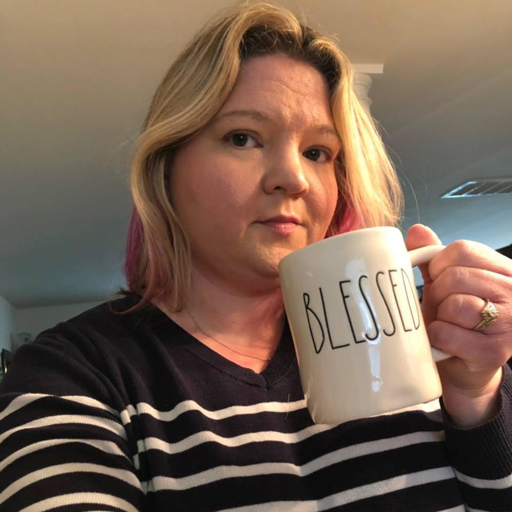 Meet your Posher, Julie